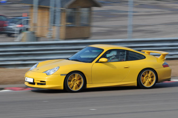 GT3-gul-(4)